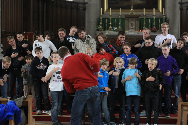 skt_clemens_drengekor_alsace_2010_proeve_i_notre_dame_de_la_nativite_de_saverne